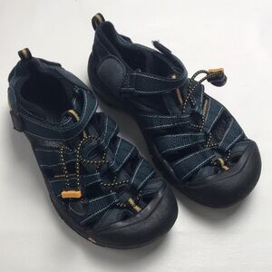 Keen Sandals (boys' size 3)
